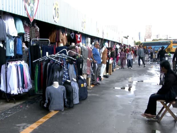 Roupas masculinas store feira da madrugada